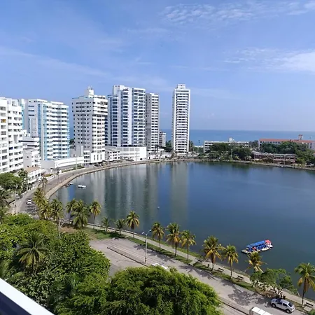 Apto Piso 10 Vista Hermosa Al Cartagena